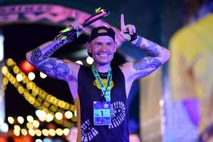 BIB: 100
                            <button type="button" onclick="openModal(21804301)" class="btn btn-primary btn-sm float-right btn-popup" data-toggle="modal" data-target=".modal-high-quality">
                        <i class="fas fa-shopping-cart"></i> Add to Cart
                    </button>
                                            <button type="button" onclick="isThisMe(21804301, true)" class="btn btn-success btn-sm float-right btn-popup btn-isme hidden" data-toggle="tooltip" data-placement="bottom" title="นี่คือรูปของคุณใช่ไหม คลิกที่นี่เพื่อเอาเข้าอัลบั้ม">
                        <i class="fas fa-plus"></i> Add to album
                    </button>
                    <button type="button" onclick="isThisMe(21804301, false)" class="btn btn-warning btn-sm float-right btn-popup btn-isnotme hidden">
                        <i class="fas fa-ban"></i> Remove from album
                    </button>